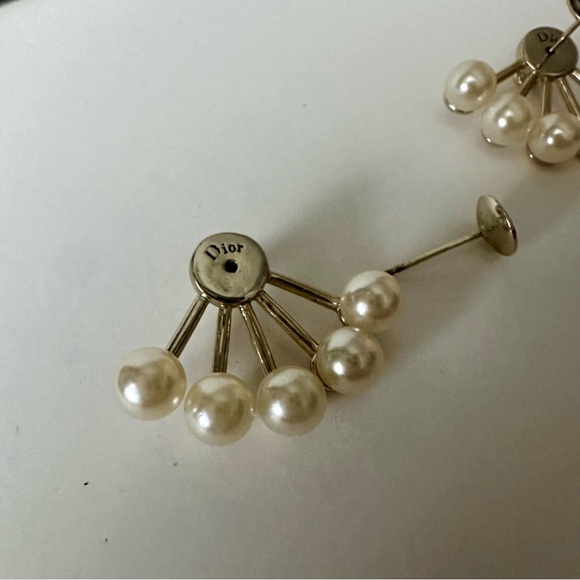 Vintage DIOR Rare Authentic Pearl Burst Behind-the-Lobe Earrings - Picture 3 of 8